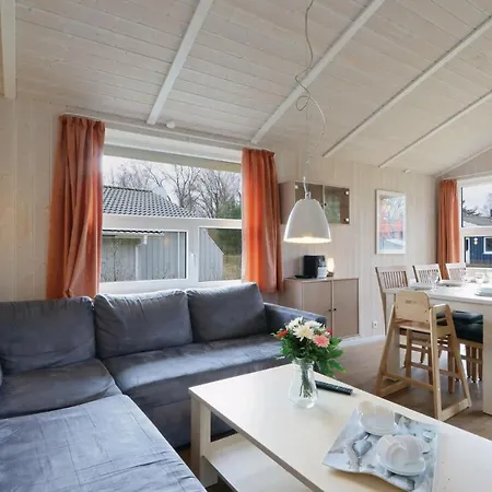 Holiday home Frische Brise 3 - Dorf 2